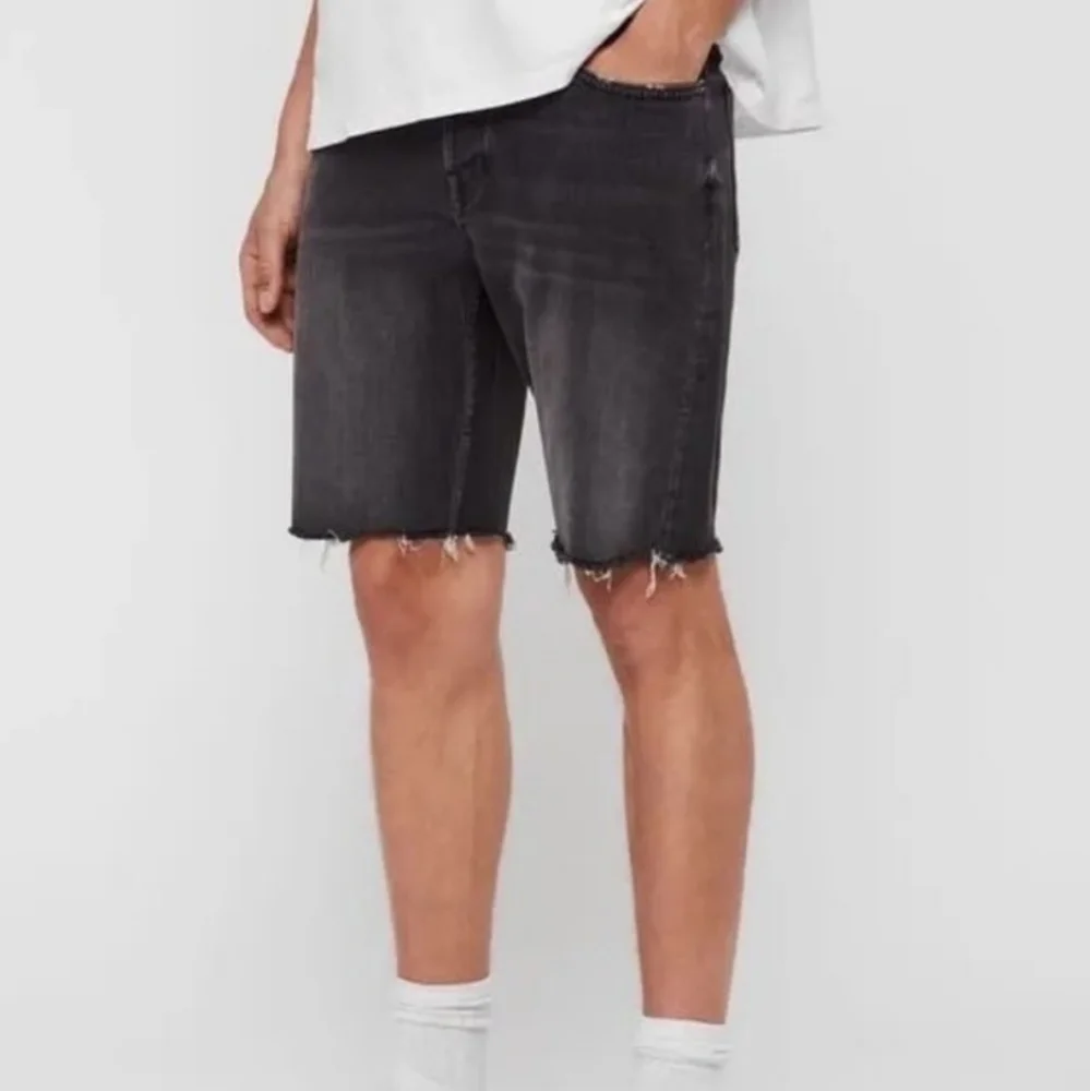 All Saints Switch Skinny Raw Hem Denim Shorts Size 32 NWT'S - Picture 2 of 13